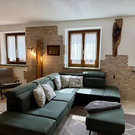 Il Conte Di Avoscano Piaia (San Tomaso Agordino, Belluno)