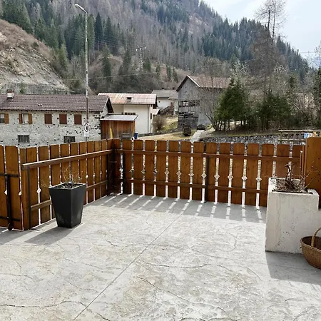 Il Conte Di Avoscano Apartamento Piaia (San Tomaso Agordino, Belluno)